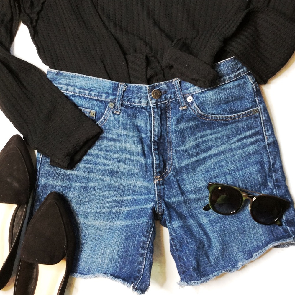 GAP Sexy Boyfriend Shorts/24 Regular